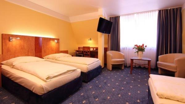 Aparthotel Astro - Nichtraucherhotel Στουτγκάρδη Δωμάτιο φωτογραφία