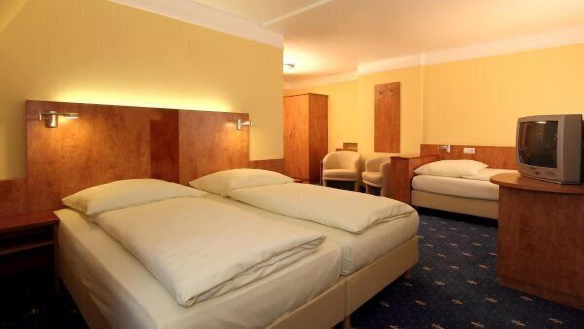 Aparthotel Astro - Nichtraucherhotel Στουτγκάρδη Εξωτερικό φωτογραφία
